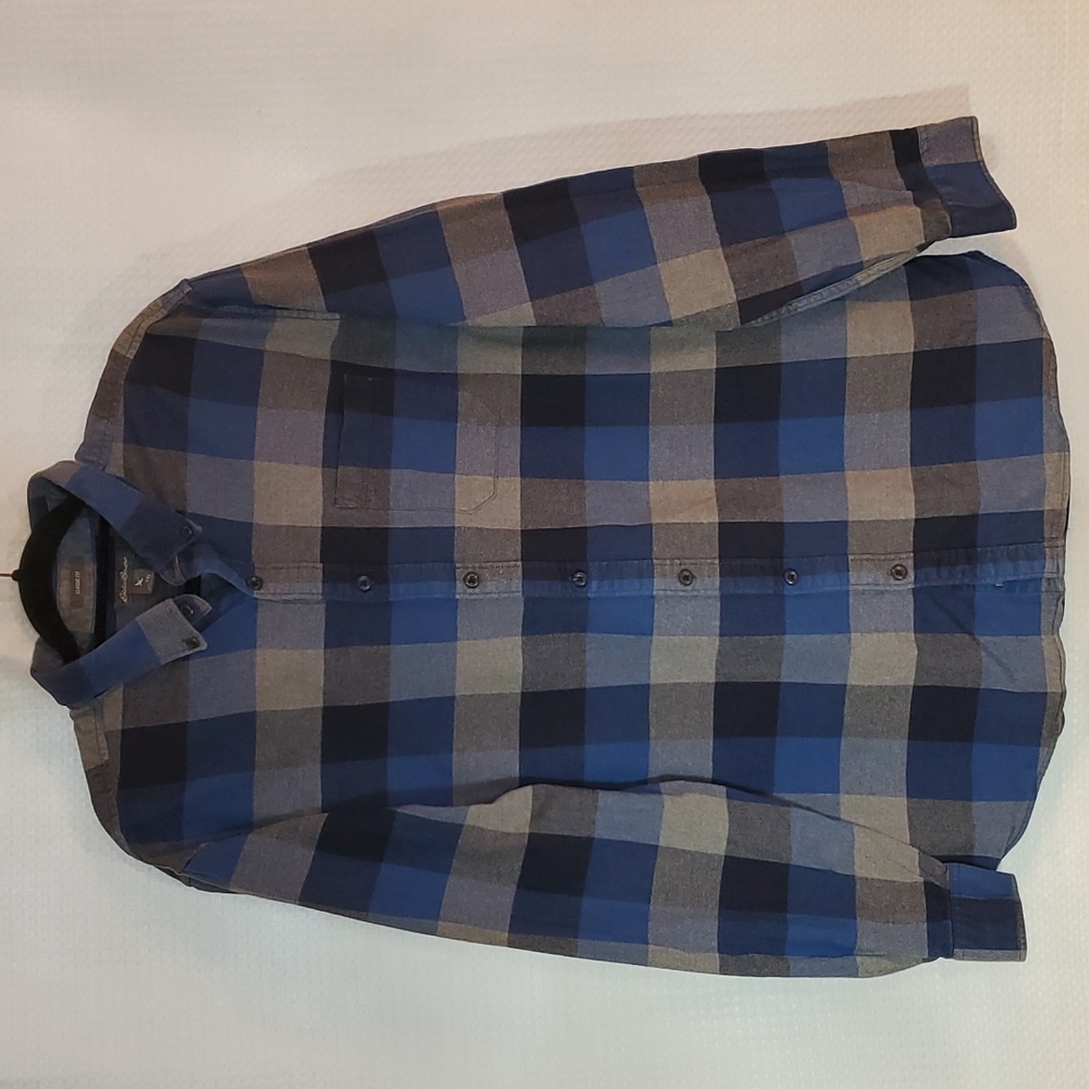 Eddie Bauer Classic Fit, XLT, Blue with blue and gray plaid